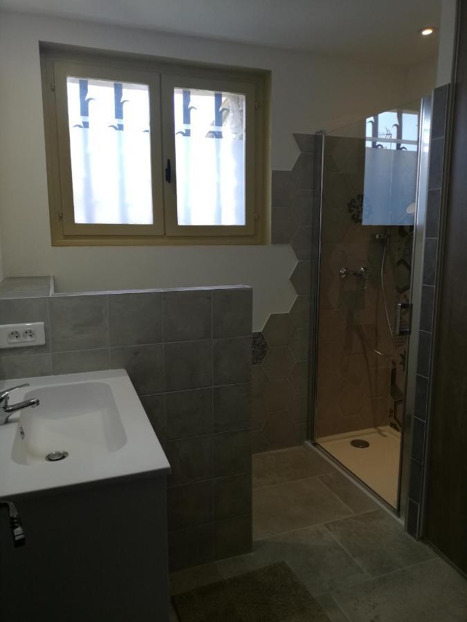 Maison Provencale Spa Sauna Piscine Molleges المظهر الخارجي الصورة